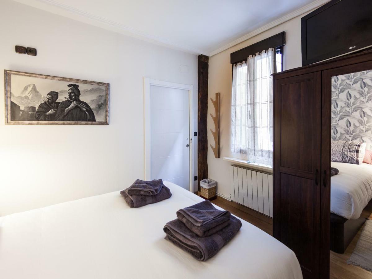 Cosy Room - Guggen º Parking Free Bilbao Exterior foto